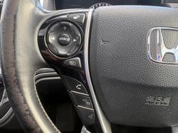 2015 Honda Odyssey VTi-L