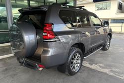 2018 Toyota Landcruiser Prado VX