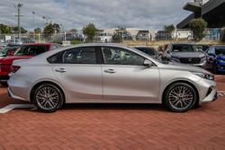 2022 Kia Cerato Sport+