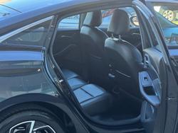 2024 MG MG5 Essence