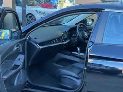 2024 MG MG5 Essence