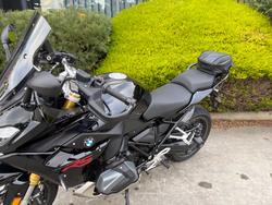 2022 BMW Motorrad R 1250 R TRIPLE BLACK Black