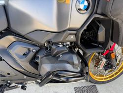 2025 BMW Motorrad R 1300 GS ADVENTURE OPTION 719 Aurelius Green Metallic Matt