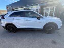 2023 Mitsubishi Eclipse Cross PHEV GSR