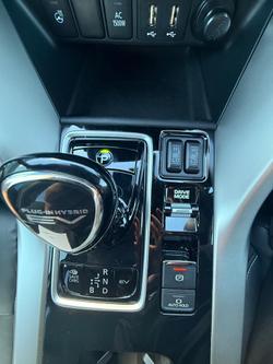 2023 Mitsubishi Eclipse Cross PHEV XLS PLUS
