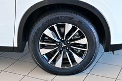 2025 Mitsubishi Outlander LS