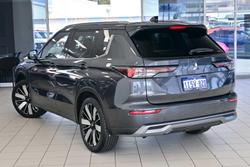 2025 Mitsubishi Outlander Exceed Tourer
