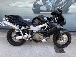 Honda VTR1000F (firestorm)