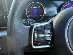 2024 Kia Carnival S