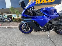 2022 YAMAHA YZF-R1 Blue