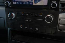 2024 Hyundai STARIA LOAD