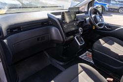 2024 Hyundai STARIA LOAD