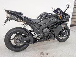 2008 YAMAHA YZF-R1 Black