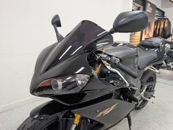 2008 YAMAHA YZF-R1 Black