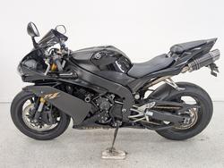 2008 YAMAHA YZF-R1 Black