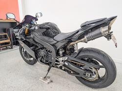 2008 YAMAHA YZF-R1 Black