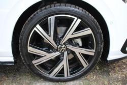2023 Volkswagen Golf 110TSI R-Line