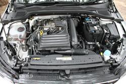 2023 Volkswagen Golf 110TSI R-Line