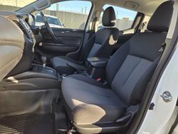 2022 Mitsubishi Triton GLX