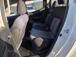 2022 Mitsubishi Triton GLX