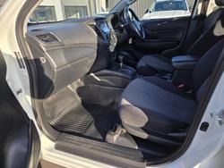 2022 Mitsubishi Triton GLX