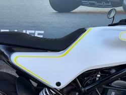 2018 HUSQVARNA VITPILEN 401 White