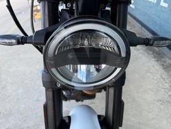 2018 HUSQVARNA VITPILEN 401 White