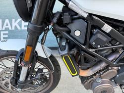 2018 HUSQVARNA VITPILEN 401 White