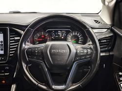 2021 Isuzu MU-X LS-U