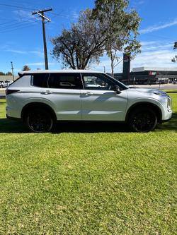 2026 Mitsubishi Outlander Black Edition ZM MY26 White Diamond