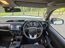 2021 Toyota Hilux SR