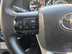 2021 Toyota Hilux SR