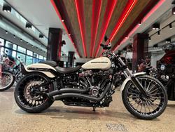 Harley-Davidson Breakout 114 (fxbrs)