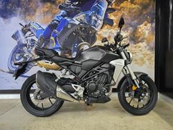 Honda CB300R