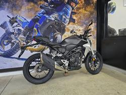 2018 Honda CB300R BLACK