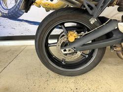 2012 Triumph STREET TRIPLE WHITE