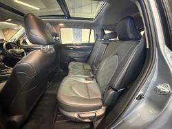2024 Toyota Kluger Grande