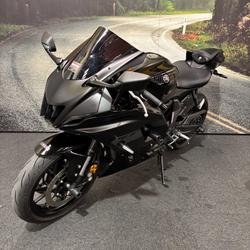 2024 Yamaha YZF-R7LA Black