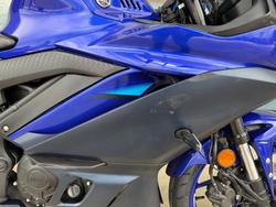 2024 Yamaha YZF-R3 Blue