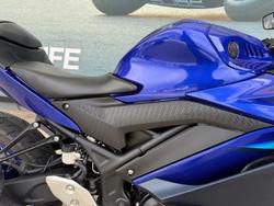 2024 Yamaha YZF-R3 Blue