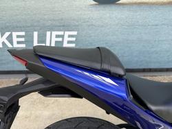 2024 Yamaha YZF-R3 Blue