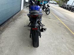 2024 Yamaha YZF-R3 Blue