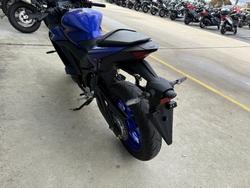 2024 Yamaha YZF-R3 Blue