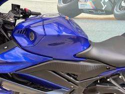 2024 Yamaha YZF-R3 Blue