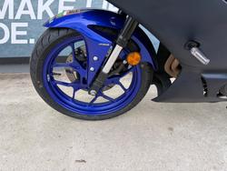 2024 Yamaha YZF-R3 Blue