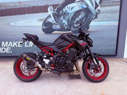 Kawasaki Z900 Supernaked (ZR900)