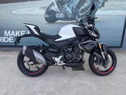CFMOTO 450 NK