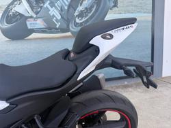 2025 CFMOTO 450 NK White