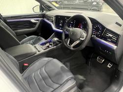 2026 Volkswagen Touareg 210TDI Wolfsburg Edition
