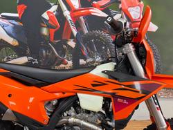2026 Ktm 2026 Ktm 450CC 450 EXC-F Enduro ORANGE